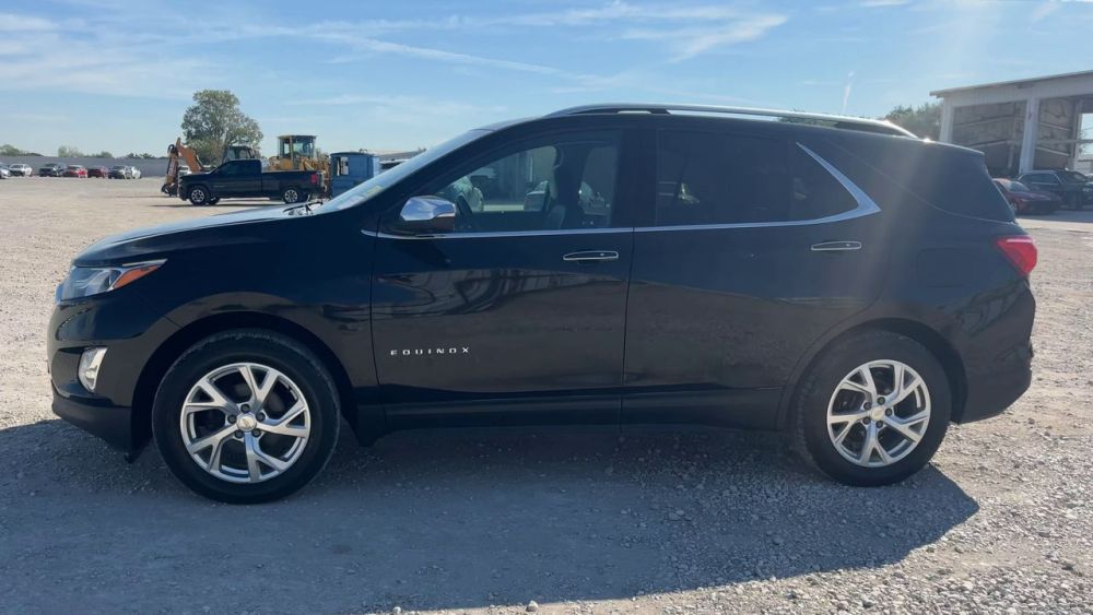 2019 Chevrolet Equinox - photo 2
