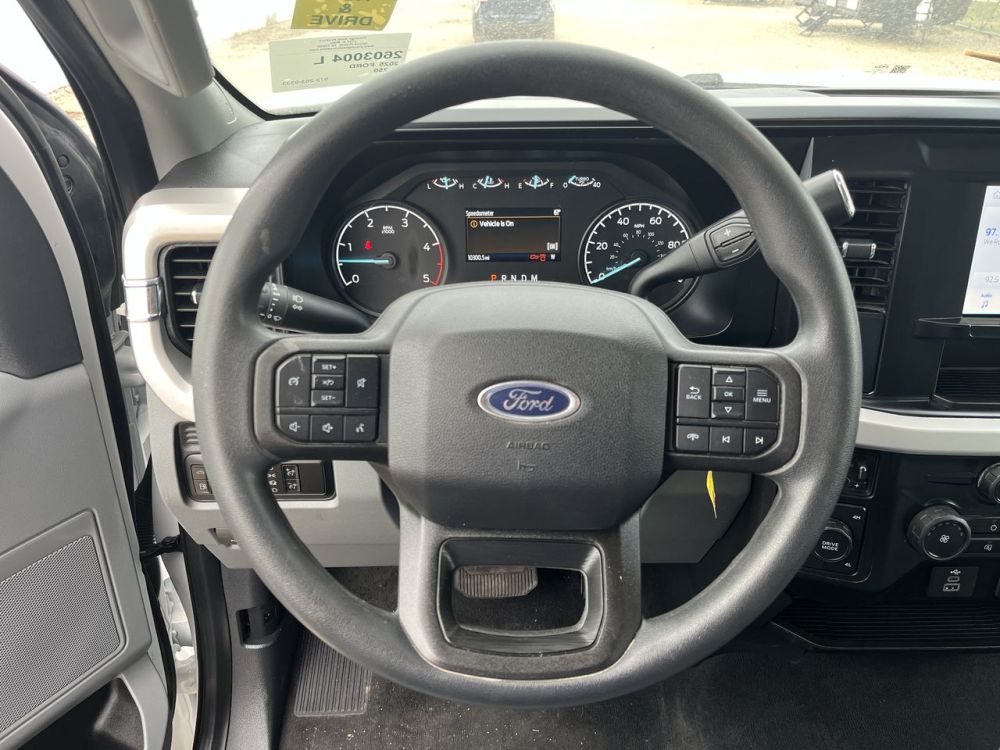 2025 Ford F250 - photo 11