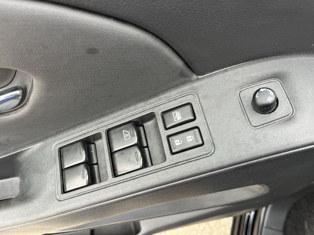 2022 Nissan FRONTIER S - photo 17