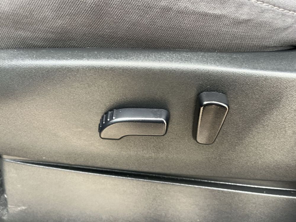 2022 Nissan FRONTIER S - photo 22