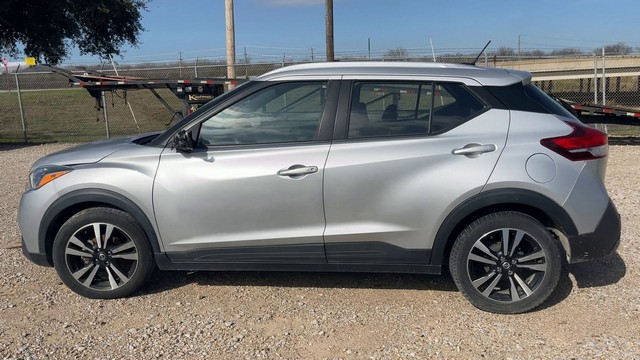 2020 Nissan KICKS SV - photo 2