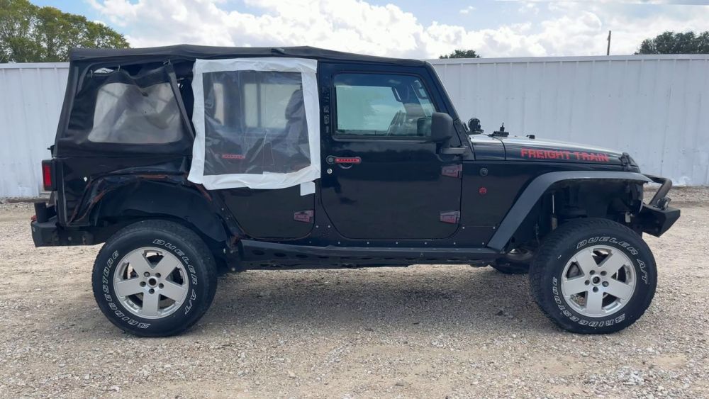 2016 Jeep WRANGLER UNLIMITED SPORT - photo 6