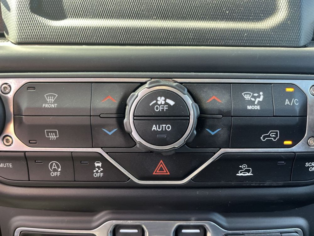 2021 Jeep WRANGLER UNLIMITED SPORT ALTITUDE - photo 14