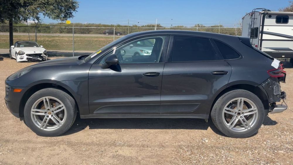 2018 Porsche MACAN - photo 2
