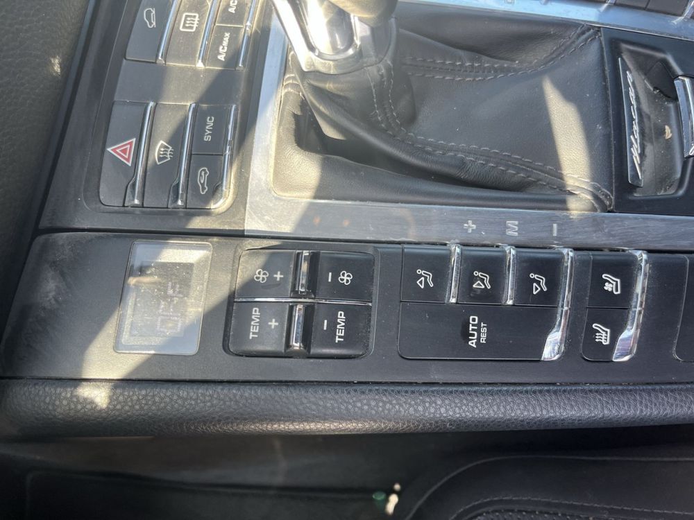 2018 Porsche MACAN - photo 16