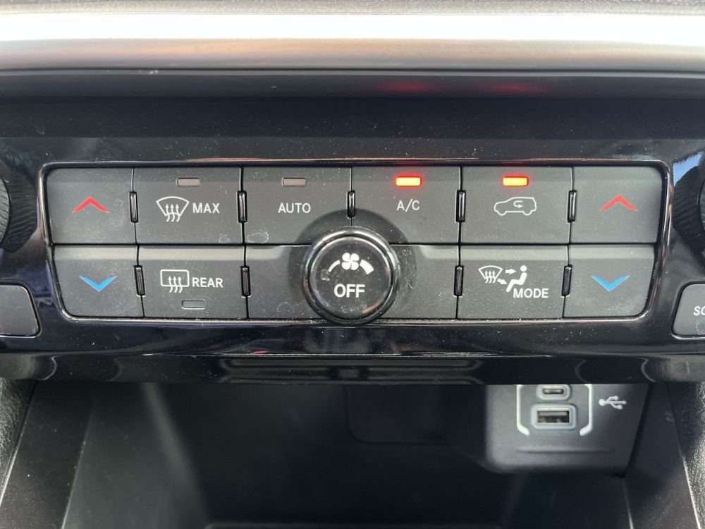 2022 Jeep COMPASS LATITUDE - photo 14