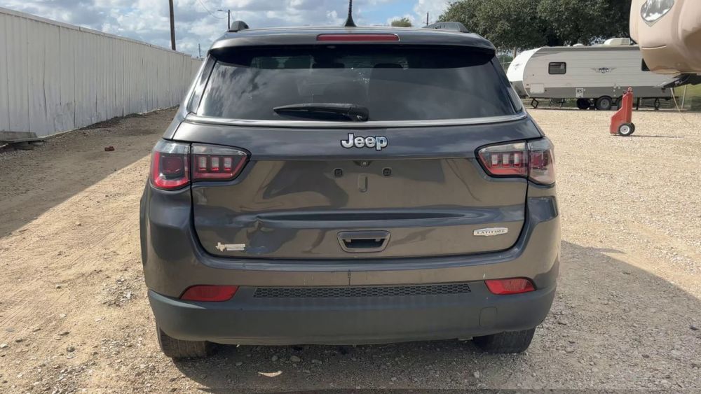 2022 Jeep COMPASS LATITUDE - photo 4