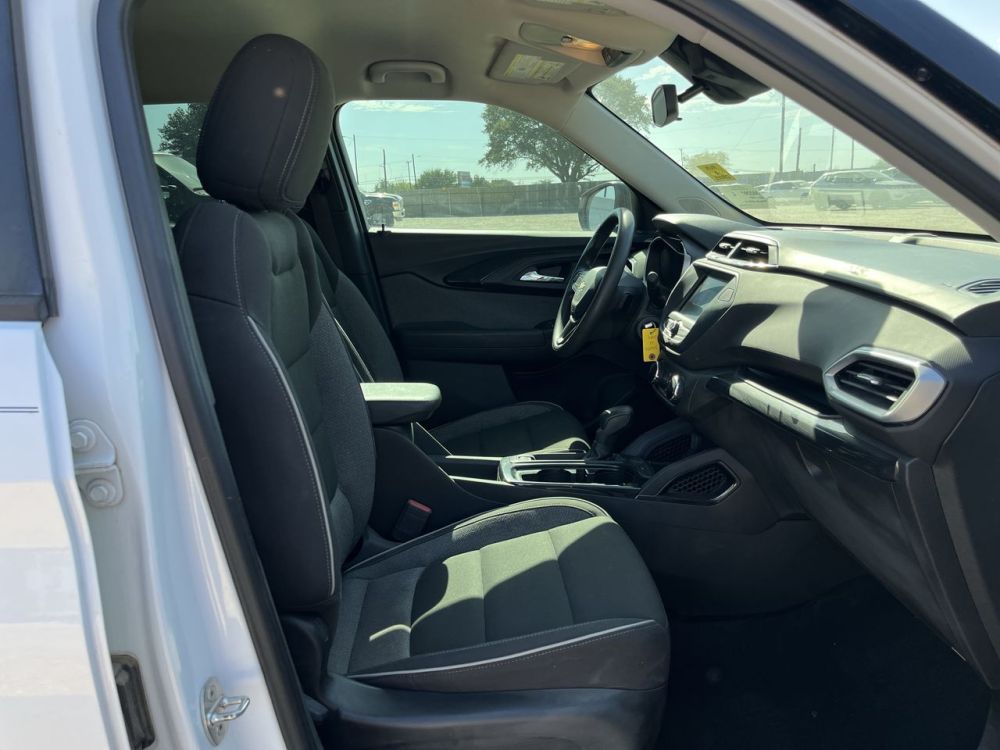 2021 Chevrolet TRAILBLAZER LS - photo 24
