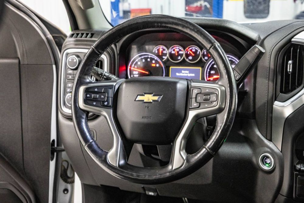2019 Chevrolet Silverado 1500 RST 4WD - photo 14