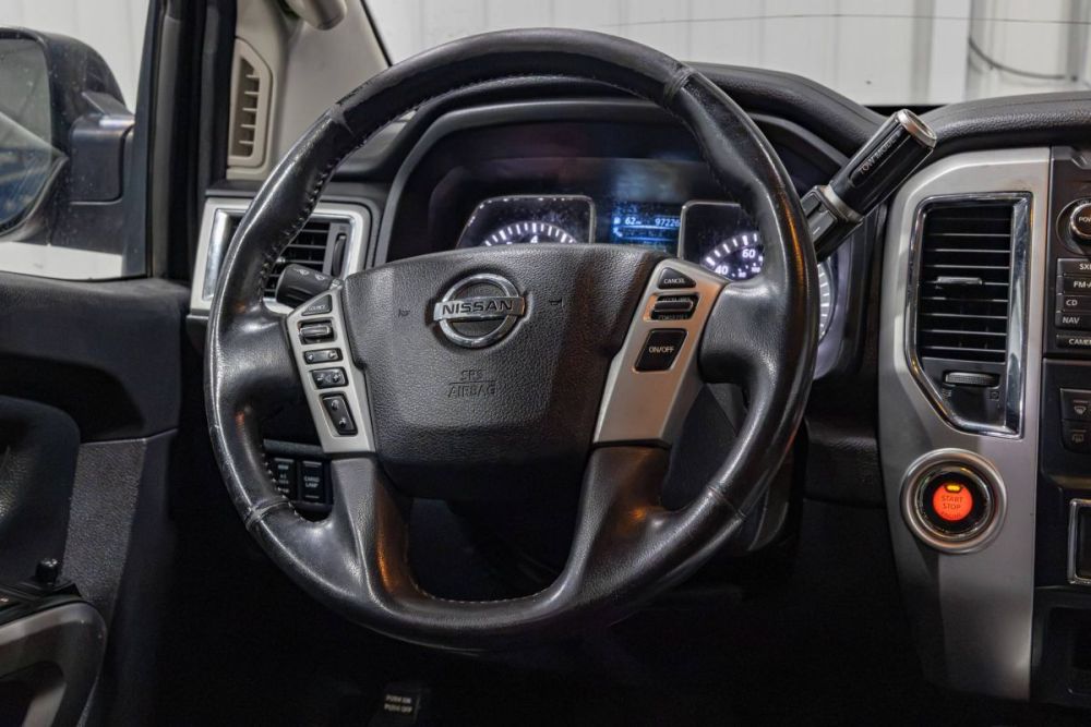 2018 Nissan Titan SV RWD - photo 14