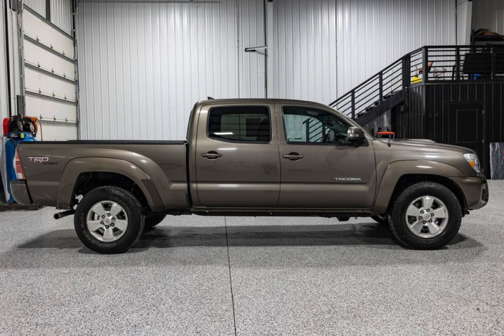 2013 Toyota Tacoma V6 4WD - photo 6