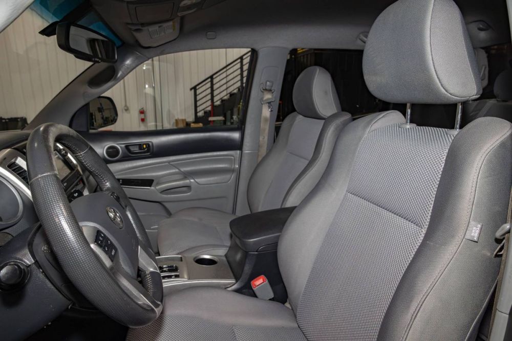 2013 Toyota Tacoma V6 4WD - photo 9
