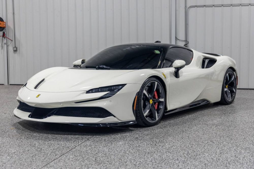 2023 Ferrari SF90 Stradale - photo 1