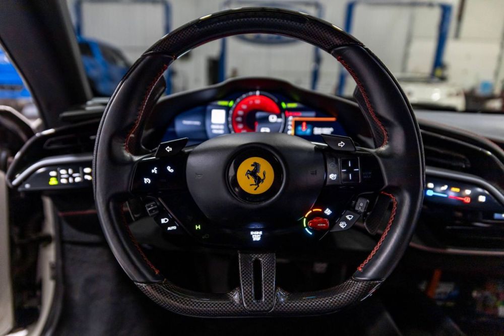 2023 Ferrari SF90 Stradale - photo 13