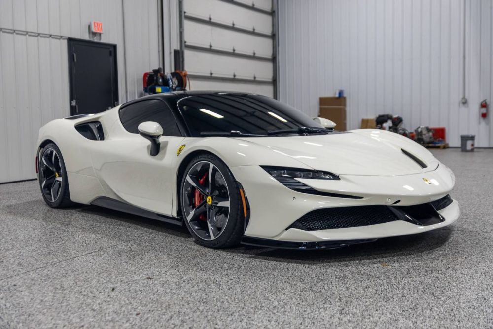 2023 Ferrari SF90 Stradale - photo 8