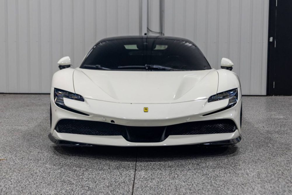 2023 Ferrari SF90 Stradale - photo 9