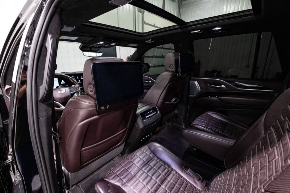 2023 Cadillac Escalade-V 4WD - photo 13