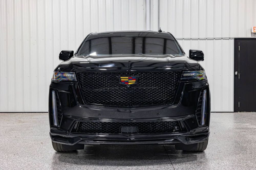 2023 Cadillac Escalade-V 4WD - photo 8