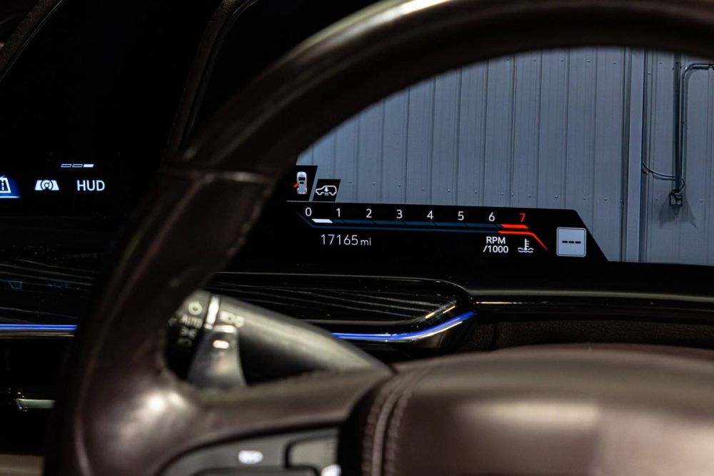 2023 Cadillac Escalade-V 4WD - photo 9