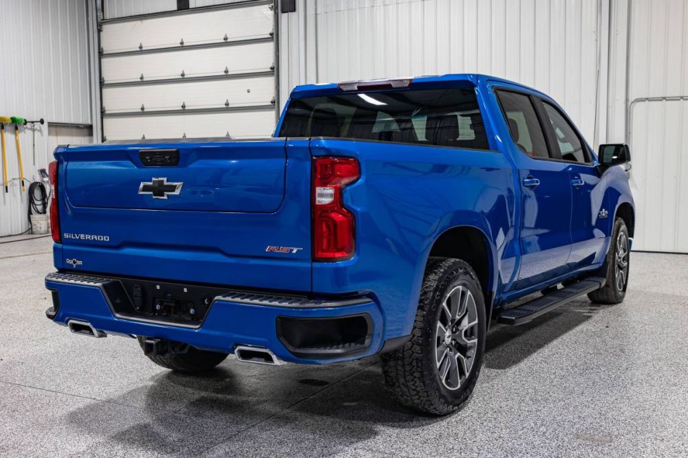 2022 Chevrolet Silverado 1500 RST 4WD - photo 5