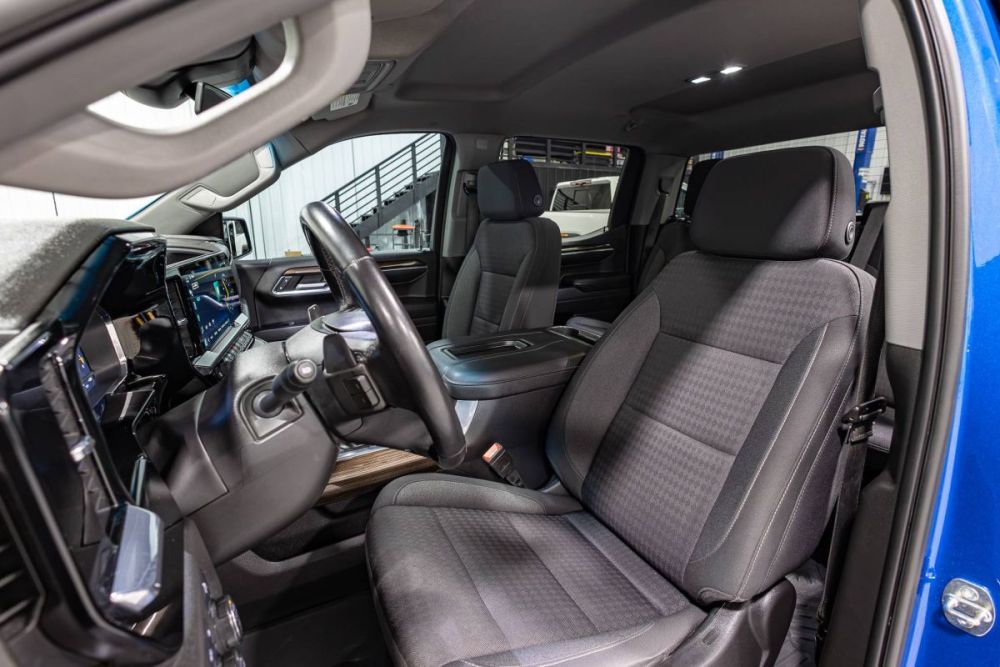 2022 Chevrolet Silverado 1500 RST 4WD - photo 9