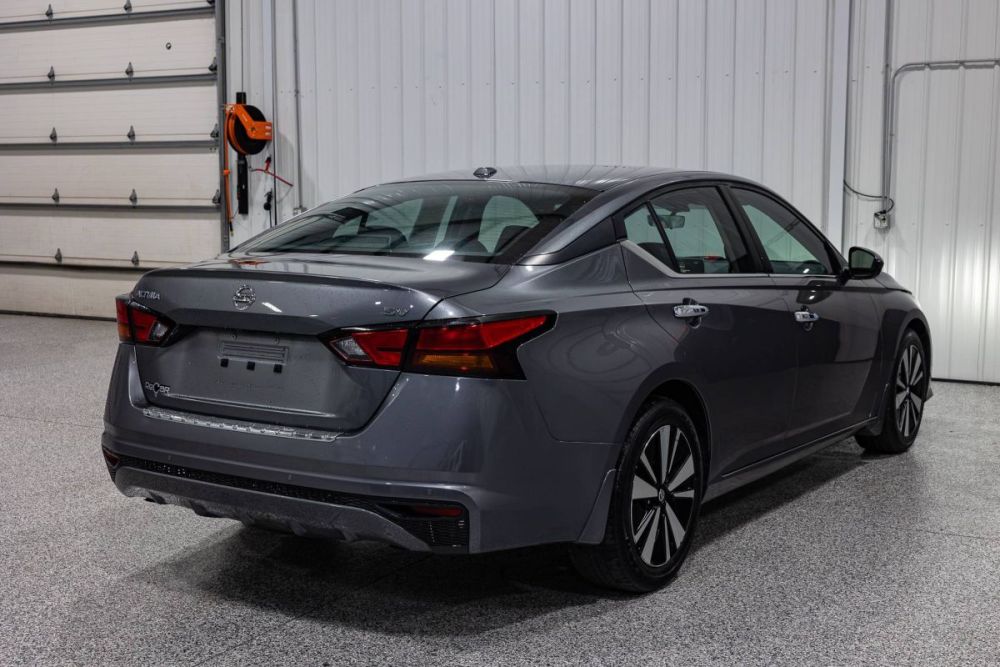 2022 Nissan Altima 2.5 SV - photo 6