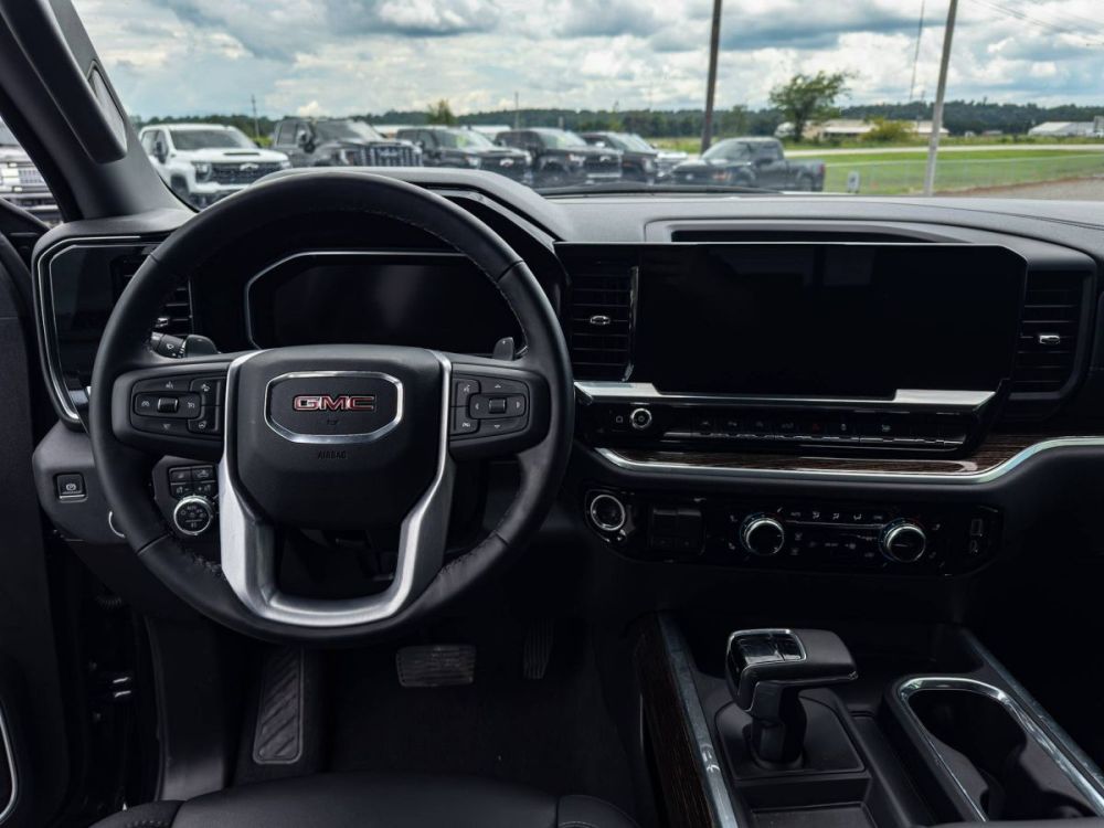 2026 GMC Sierra 1500 Elevation 4WD - photo 10