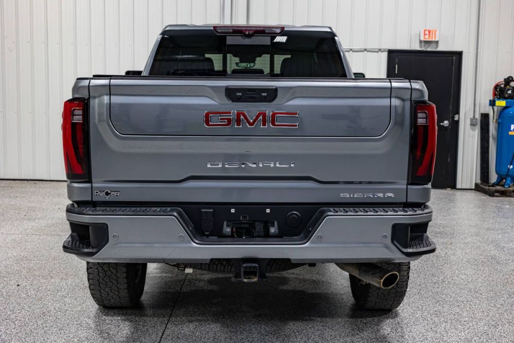 2026 GMC Sierra 2500HD Denali 4WD - photo 4