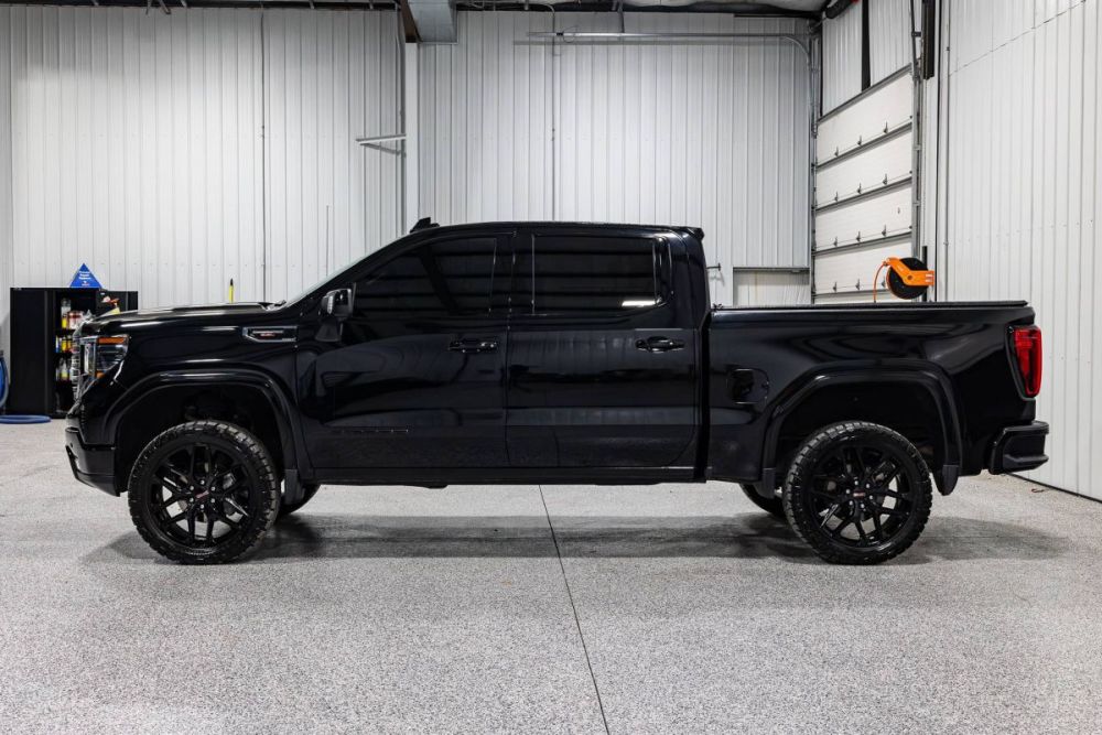 2024 GMC Sierra 1500 AT4 4WD - photo 2