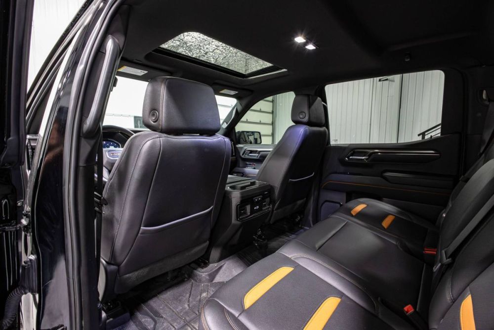 2024 GMC Sierra 1500 AT4 4WD - photo 11