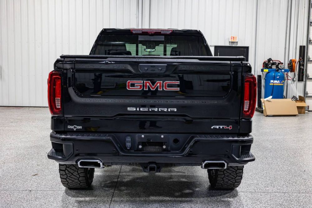 2024 GMC Sierra 1500 AT4 4WD - photo 4