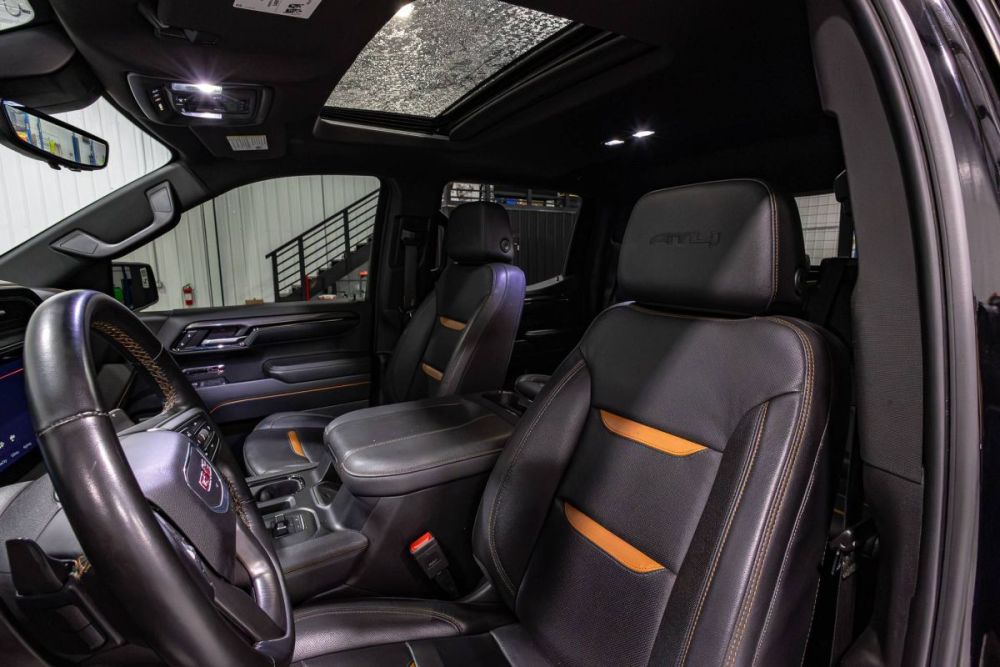 2024 GMC Sierra 1500 AT4 4WD - photo 9