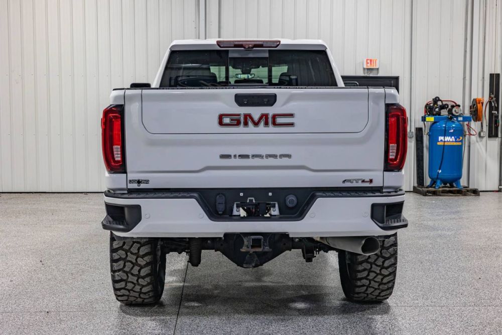 2022 GMC Sierra 2500HD AT4 4WD - photo 4