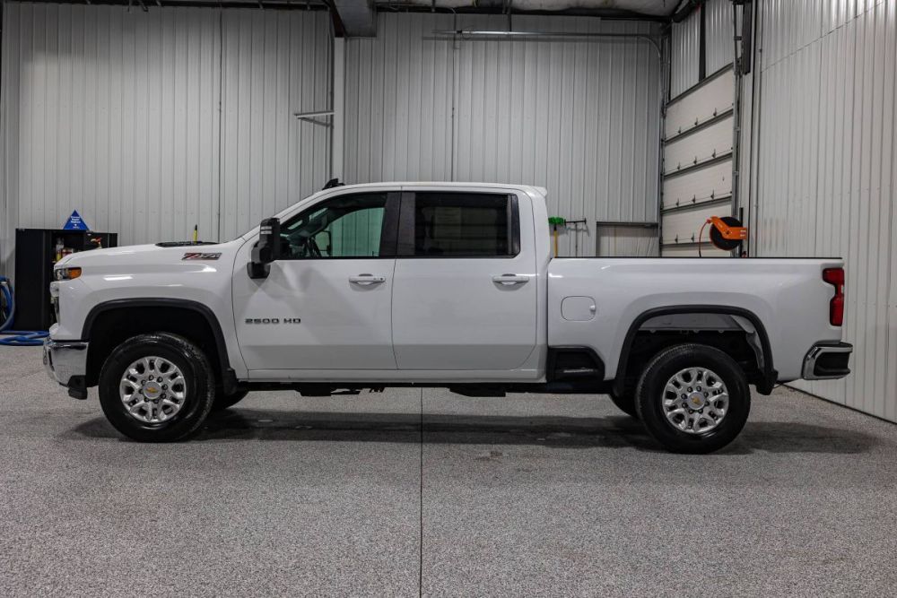 2024 Chevrolet Silverado 2500HD LT 4WD - photo 5