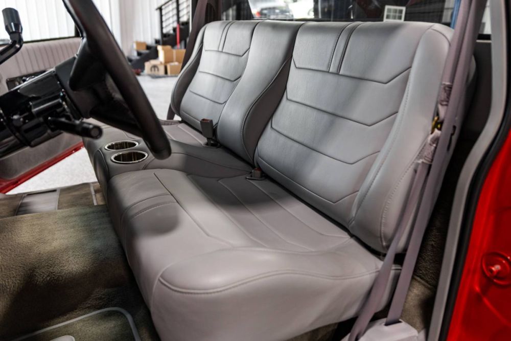 1990 Chevrolet C1500 - photo 11