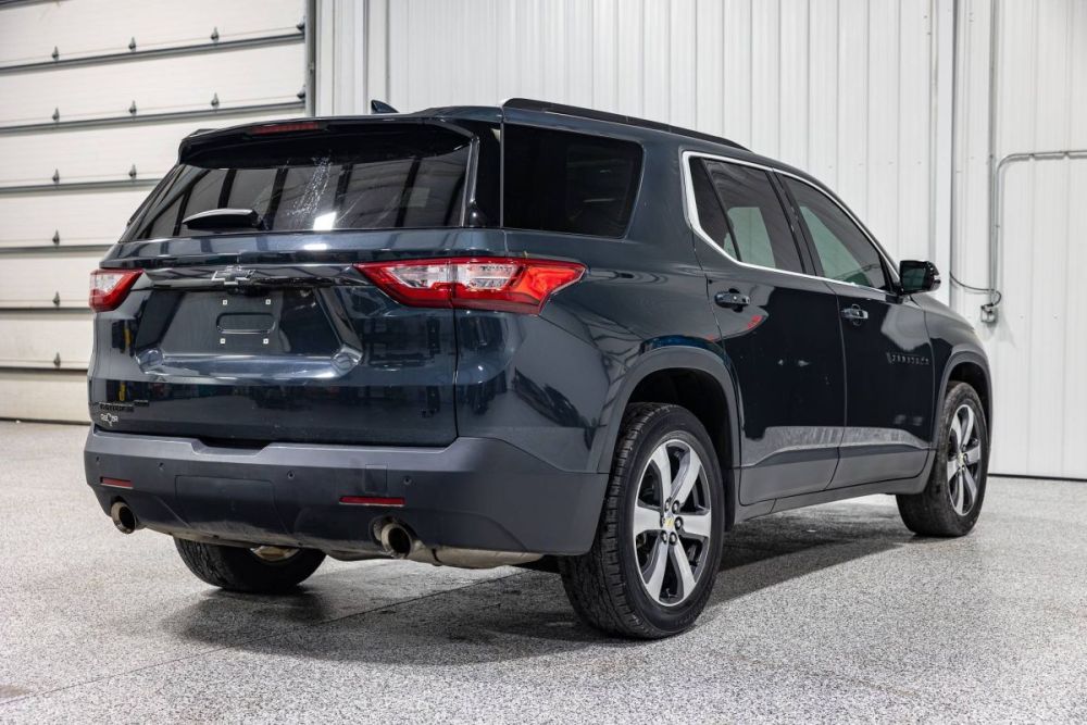 2019 Chevrolet Traverse LT Leather AWD - photo 5