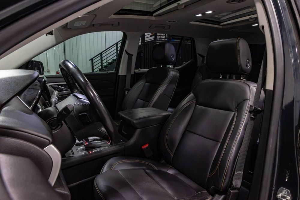 2019 Chevrolet Traverse LT Leather AWD - photo 9