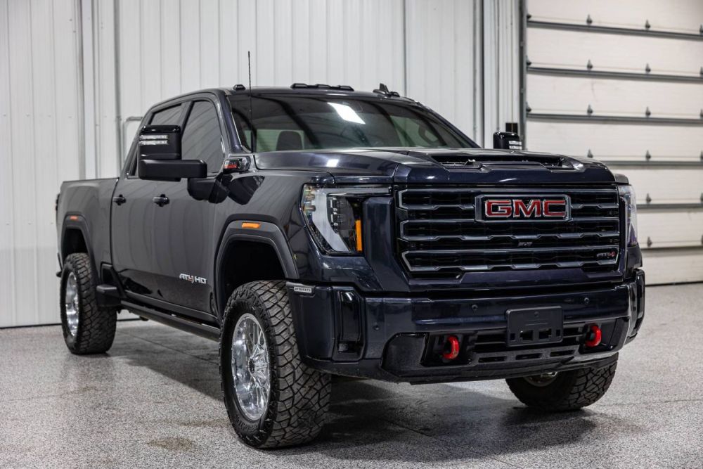 2025 GMC Sierra 2500HD AT4 4WD - photo 7