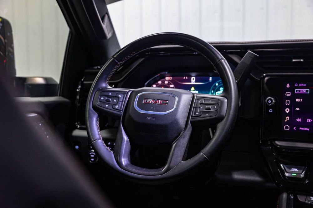 2025 GMC Sierra 2500HD AT4 4WD - photo 9