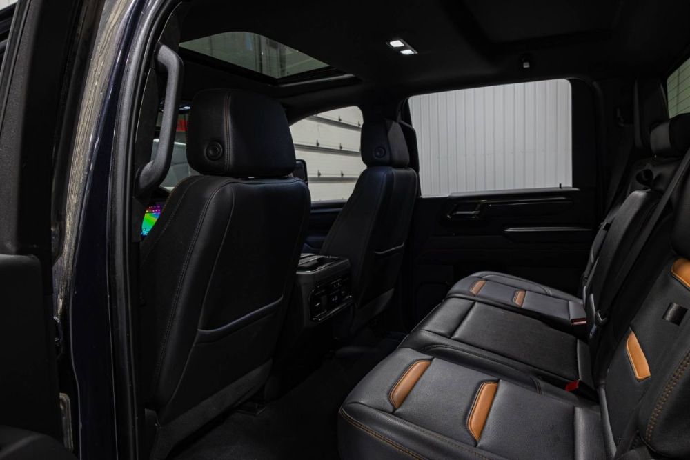 2025 GMC Sierra 2500HD AT4 4WD - photo 10