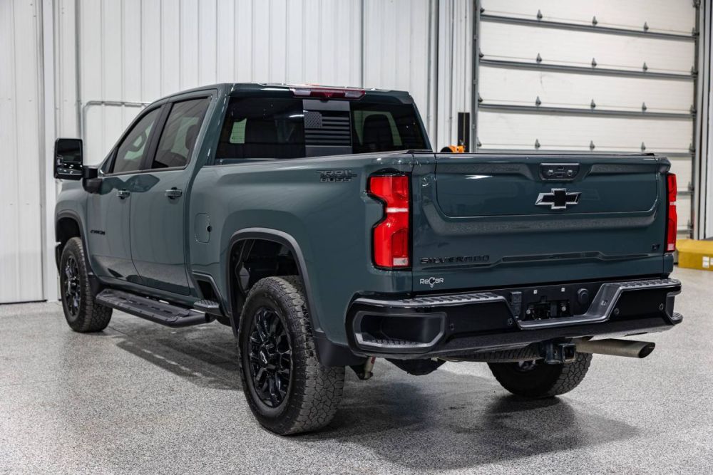 2025 Chevrolet Silverado 2500HD LT 4WD - photo 3