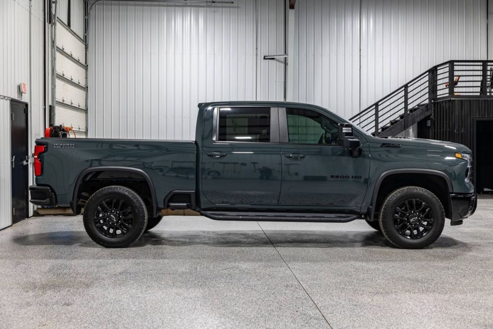 2025 Chevrolet Silverado 2500HD LT 4WD - photo 6