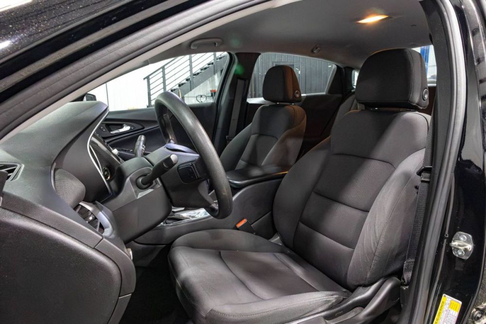 2020 Chevrolet Malibu LS FWD - photo 9