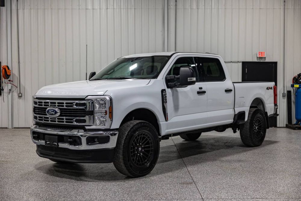 2025 Ford F-250 Super Duty XLT 4WD - photo 1