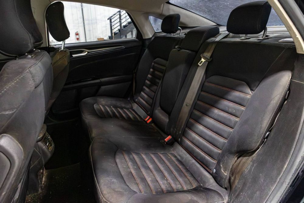 2016 Ford Fusion SE FWD - photo 15