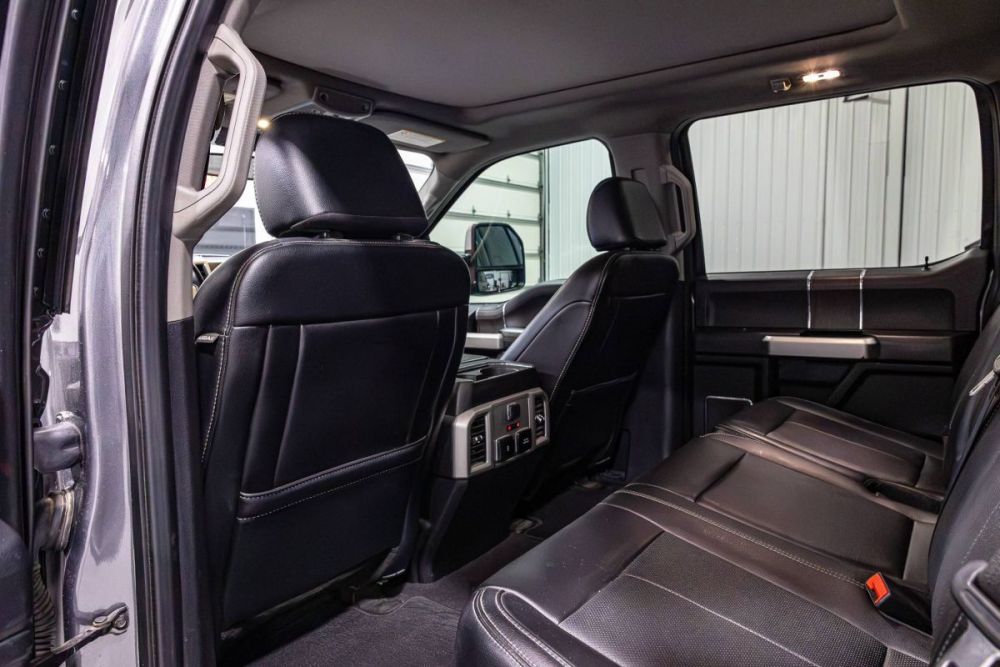 2021 Ford Super Duty Lariat 4WD - photo 12