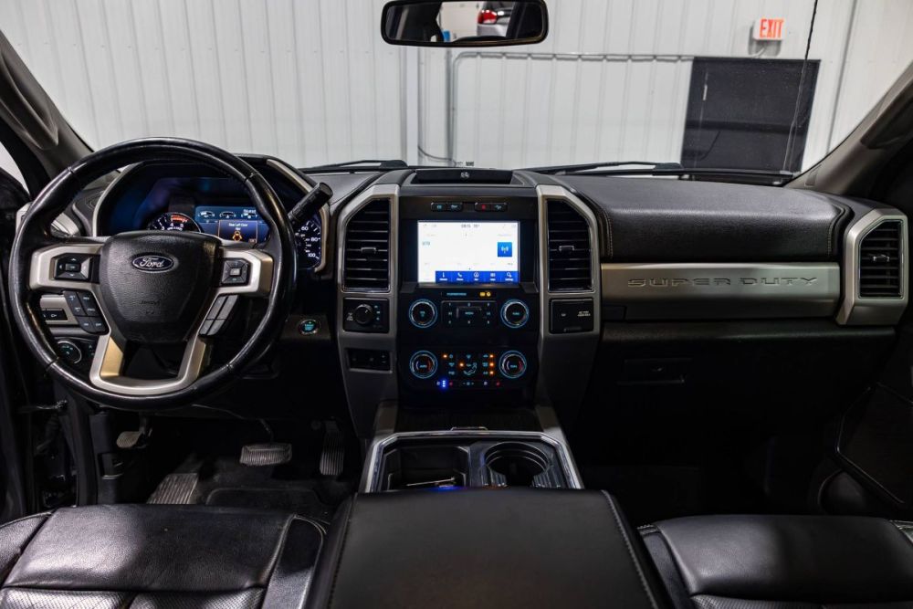 2021 Ford Super Duty Lariat 4WD - photo 13