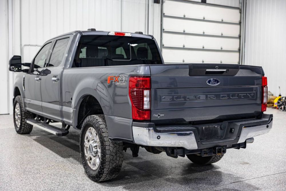 2021 Ford Super Duty Lariat 4WD - photo 3