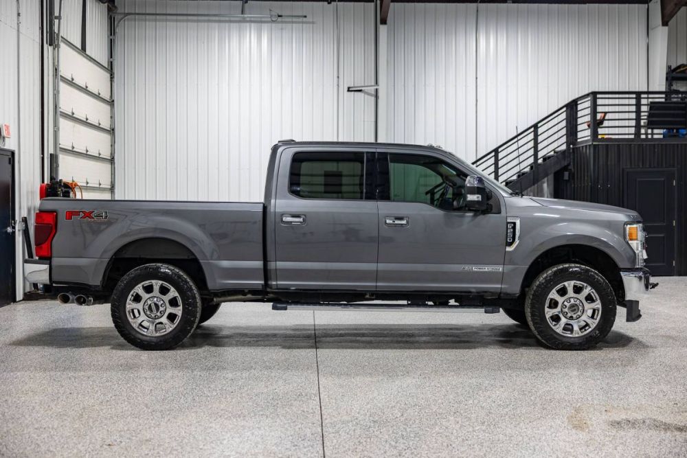 2021 Ford Super Duty Lariat 4WD - photo 6