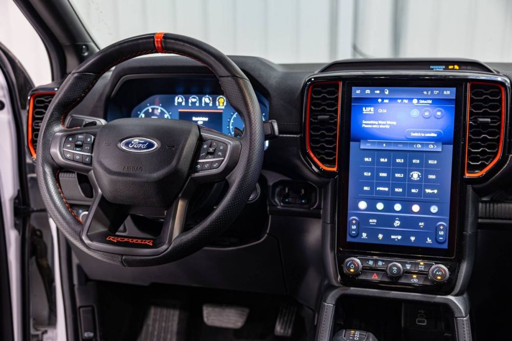 2025 Ford Ranger Raptor 4WD - photo 12